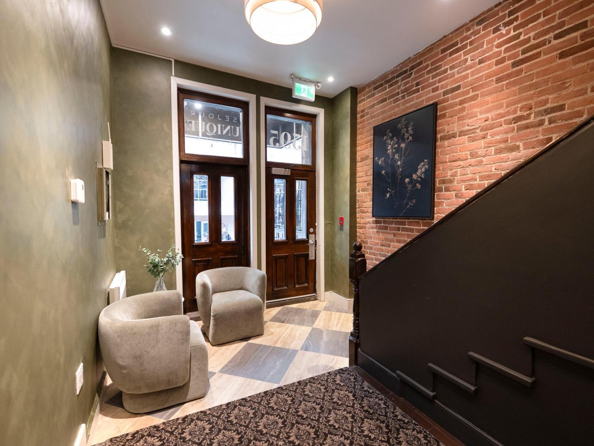 Self Check-In Boutique Hotel - Quartier Latin - Room 201 Монреаль Екстер'єр фото