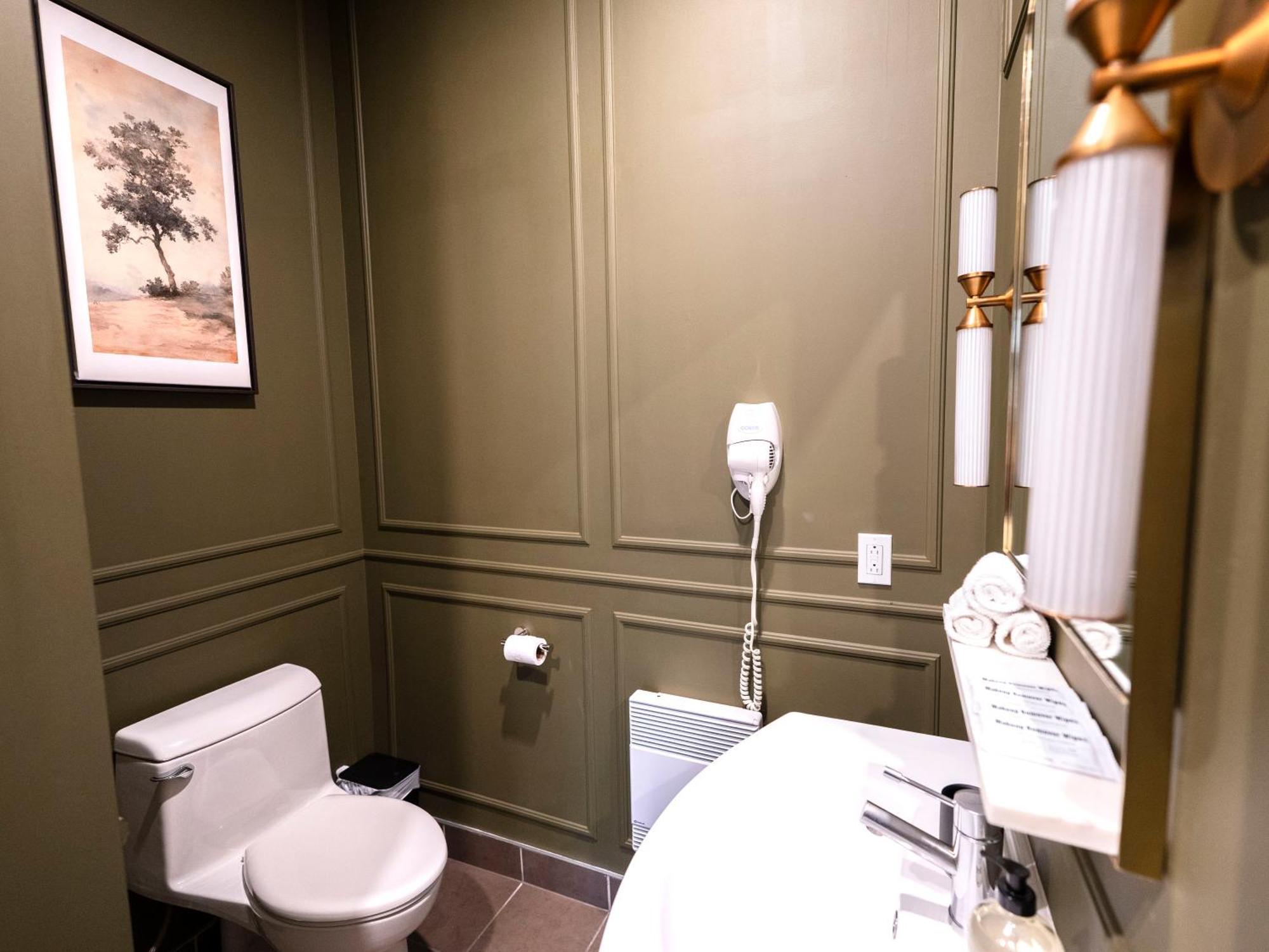 Self Check-In Boutique Hotel - Quartier Latin - Room 201 Монреаль Екстер'єр фото